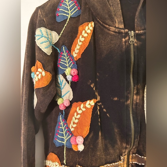 Rising International Artsy Embroidered Patchwork Full Zip Brown Hoodie Size L - Picture 7 of 7